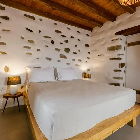 Naxos Finest & Szálloda 3*