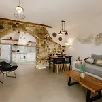 酒店 Naxos Finest & 3*