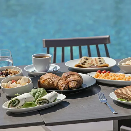 فندق Naxos Finest & 3*