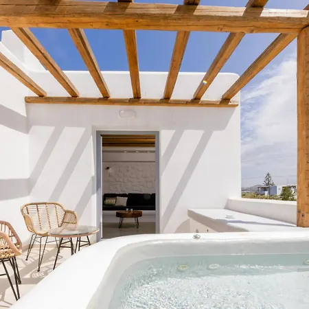 Naxos Finest & فندق Naxos City
